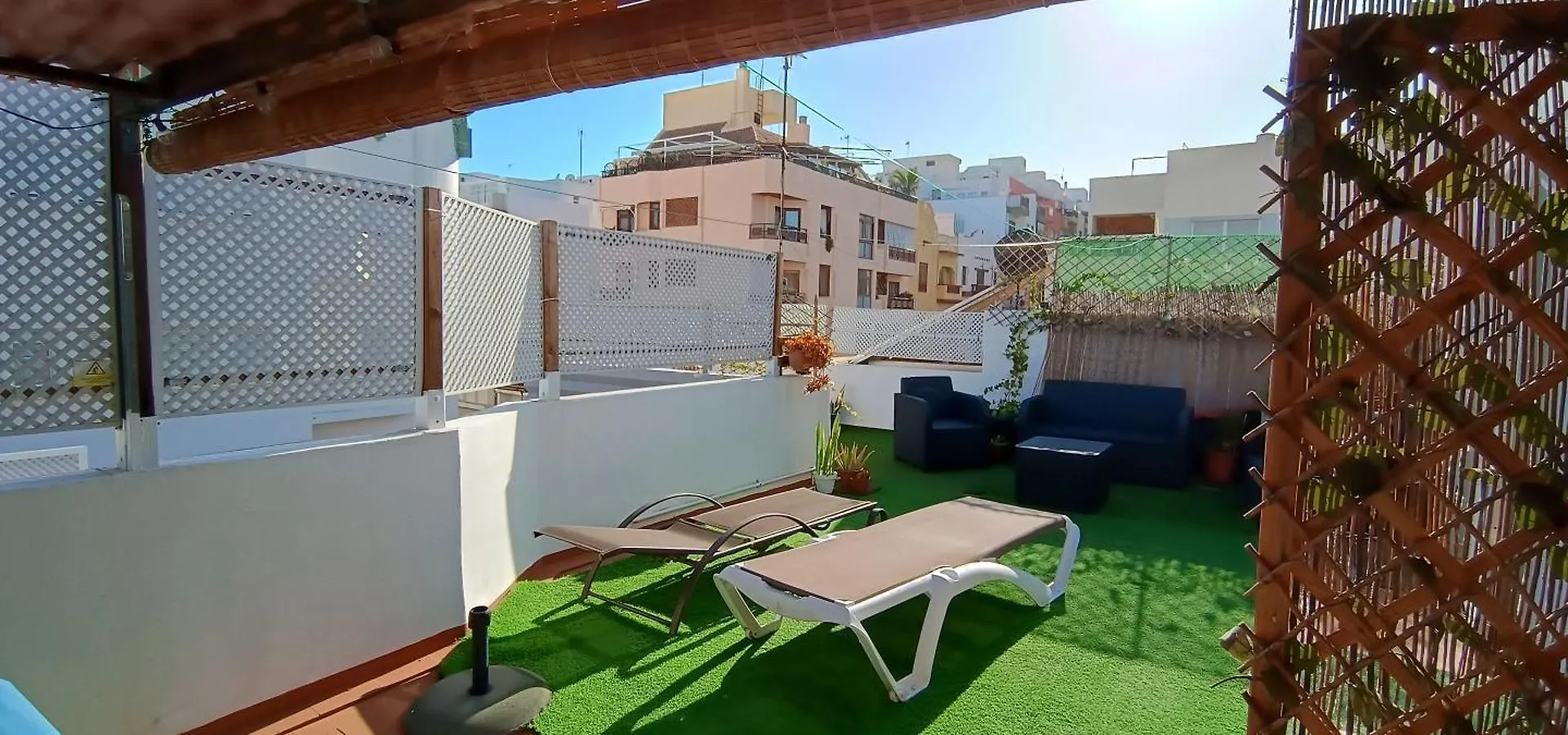 Apartment Center Santa Cruz, Alojamiento Centrico Con Gran Terraza, Cocina , Salon Y Banos, Todo Privado